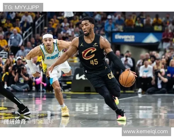 骑士与步行者激战四月二十日谁将赢得季后赛关键战役