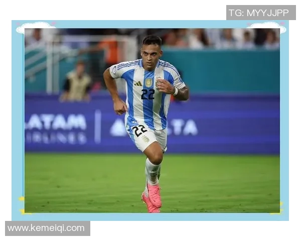 马丁内斯的传奇人生与足球生涯背后的故事揭秘